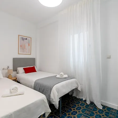 Lägenhet Piso Elegante Y Nuevo De 3 Y 2 Banos Sevilla