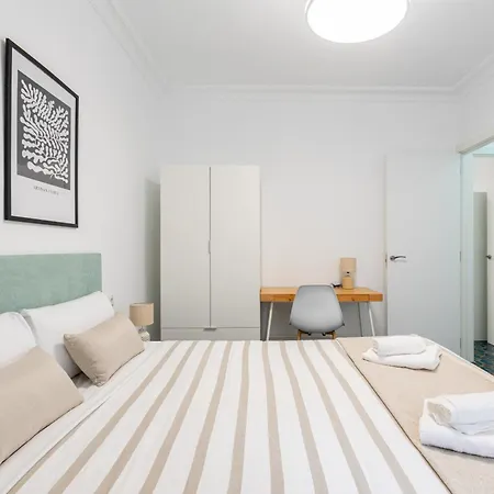 Lägenhet Piso Elegante Y Nuevo De 3 Y 2 Banos Sevilla
