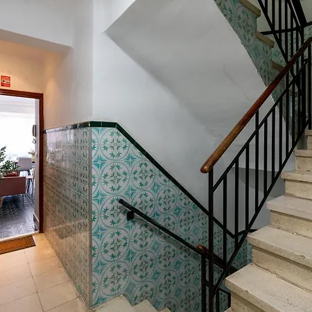 Piso Elegante Y Nuevo De 3 Y 2 Banos Appartement *